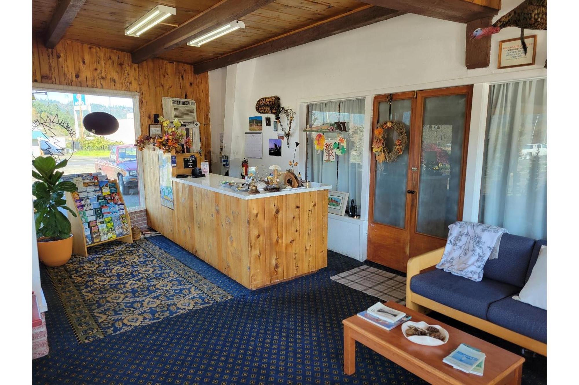 The Ranch Motel By Oyo Oakland I-5 ภายนอก รูปภาพ