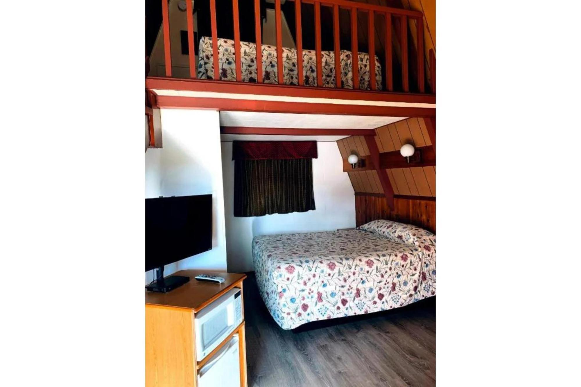 The Ranch Motel By Oyo Oakland I-5 ภายนอก รูปภาพ