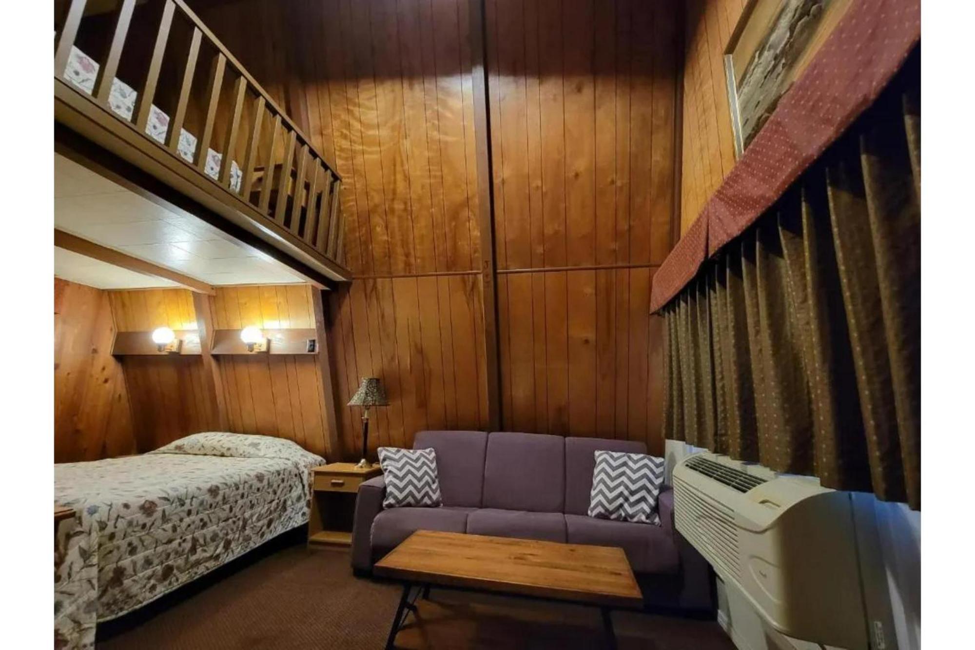 The Ranch Motel By Oyo Oakland I-5 ภายนอก รูปภาพ
